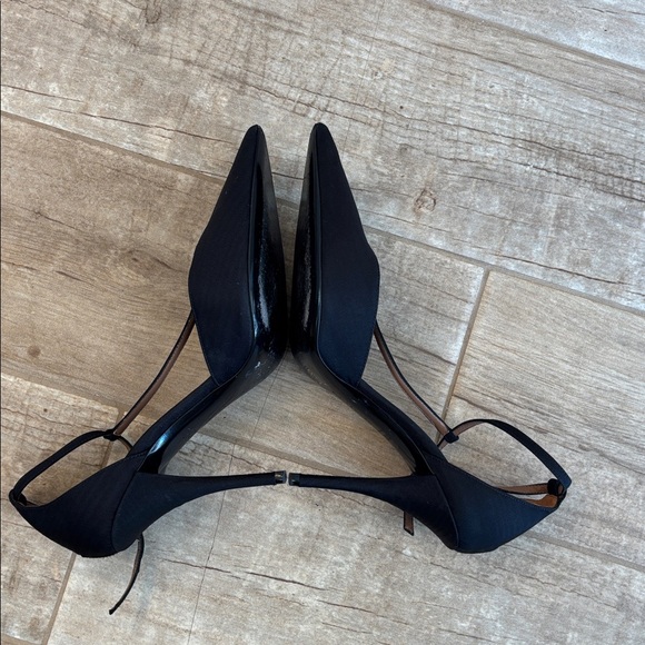 Tabitha Simmons black T-strap stiletto pumps. - Picture 4 of 4